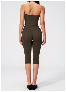 Seamless yoga wear set Breathable <b>crop</b> <b>top</b> shorts High waist yoga shorts Scoop neck racerback <b>top</b> - Product Image 5