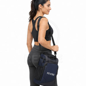 Sacs de voyage pratiques et confortables avec fermeture magnétique, design léger et élégant en polyester et nylon, capacité 30-40L, respectueux de l'environnement - Product Image 2