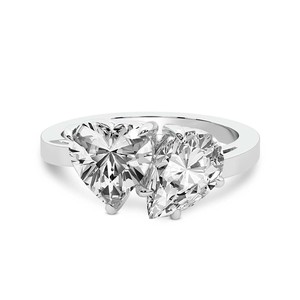 Anillo de Oro Sólido de 18k con Corte Clásico, Modelo d Meg, Dos Piedras en Forma de Pera y Corazón, Anillo Toi et Moi con Diamantes Cultivados en Laboratorio, Calidad VS1, VVS1 - Product Image 1