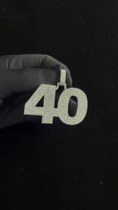 Colgante de Lujo con Número Personalizado, Estilo HipHop, Chapado en Oro de 18K, Plata de Ley 925, con Moissanita, Diseño Iced Bling - Product Image 6