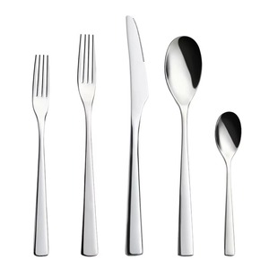 Juego de cubiertos de acero inoxidable de primera calidad, diseñado para brindar durabilidad y un rendimiento prolongado en cocinas comerciales y domésticas. - Product Image 1