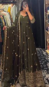 Vestido Georgette informal de diseñador de Venta caliente para mujer de manga larga con hermoso vestido de fiesta de boda indio pakistaní - Product Image 4