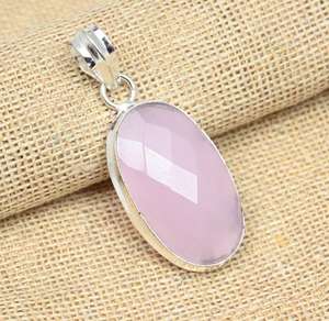 Joyería de Calcedonia Rosa, Plata de Ley 925, Hermoso Colgante Hecho a Mano, Último Diseño, Regalo de Boda - Product Image 1