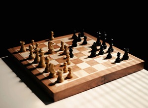 <b>Wood</b> <b>Chess</b> <b>Set</b> With Black And White Pieces Durable For Playing Unisex - Product Image 5