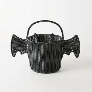 Adorable panier tressé « Chauve-souris de minuit », seau à bonbons en osier ailé amusant pour les friandises d'Halloween des enfants - Product Image 5