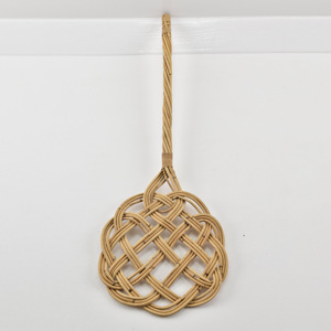 Varilla para golpear alfombras de ratán natural, hecha a mano, herramienta tradicional de artesanía para limpieza del hogar. - Product Image 5