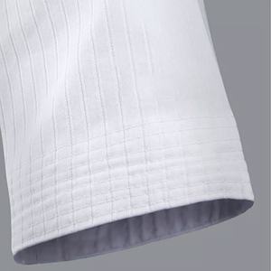 Uniforme unisexe durable personnalisé de Taekwondo avec ceinture, coton respirant, patchs personnalisables et coupe de haute qualité - Product Image 5