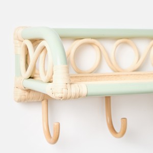 Étagère murale en rotin durable avec crochets, organisateur suspendu, présentoir tressé fait main pour entrée et décoration intérieure, vente en gros B2B - Product Image 3
