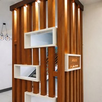 Nouvelle Vision : Cloison en Bois Sur Mesure, Durable, Contemporaine et Luxueuse, Panneaux Intérieurs Diviseurs d'Espace avec Fonction de Rangement Facile