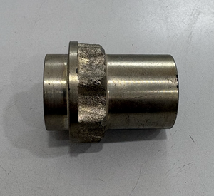Insert de moyeu de précision avancé en métal haute résistance pour usage industriel, mécanique et automobile - Product Image 1