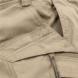 Pantalon de combat américain en toile durable avec taille sécurisée, coupe confortable des jambes, coutures renforcées, design léger et écologique - Product Image 6