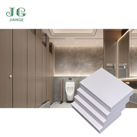 Tablero de Espuma de PVC de Alta Calidad Jiange, Tablero de Espuma Económico con Superficie Lisa, Material de Cloruro de Polivinilo y Polietileno