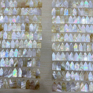 เปลือกหอยมุกธรรมชาติสีขาวใหม่ทรงสี่เหลี่ยมแบนจากเวียดนาม สำหรับใช้ทำกระเบื้องโมเสคและตกแต่งผนัง โดย 99 โกลด์ ดาต้า - Product Image 3