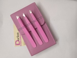 Pince à épiler professionnelle de haute qualité pour sourcils, en acier inoxydable, avec logo personnalisé, pointes biseautées et pointues, pour épilation des poils incarnés - Product Image 3