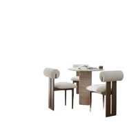 Fauteuil de Luxe en Bois Massif, Design Ergonomique, Cadre Géométrique, Assise en Cuir Rembourrée, Idéal pour la Maison, les Restaurants et les Cafés