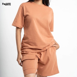 Conjunto de Camiseta y Pantalones Cortos Casuales de Verano Unisex 2026, Venta al Por Mayor Personalizada, Estilo Urbano de 2 Piezas, 100% Algodón de Secado Rápido - Product Image 1