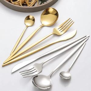 Ensemble de couverts en acier inoxydable de qualité hôtelière |   Vaisselle à finition miroir durable pour restaurant, buffet et usage quotidien - Product Image 1