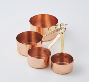 Elegantes tazas medidoras de cobre con asas de latón, resistentes al calor, juego de herramientas de medición de metal, ideales para la cocina y como elementos esenciales para la mesa. - Product Image 1