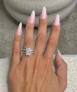 5.50 Carat Radiant Cut E-VVS2 Lab Grown Diamond Engagement <b>Ring</b> _ <b>Split</b> Shank 18K Solid Gold with Round Side Stones_ Bridal <b>Ring</b> - Product Image 2