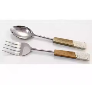 Stylish Metal Salad Serving Set with Gloss Finish for Fruit <b>Pasta</b> and Salad Serving Use - Product Image 4