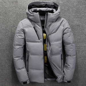 Veste matelassée à capuche pour homme de qualité supérieure avec rembourrage thermique, protection contre le vent et design confortable à coupe régulière - Product Image 5