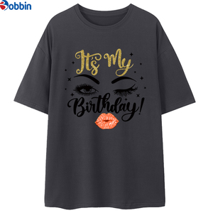 Camiseta Deportiva Casual Holgada de Poliéster Ecológico Transpirable para Mujer con Hombros Caídos y Letras Doradas Personalizada - Product Image 5