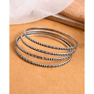 Meera Jaipur, Brazaletes Chudi de Plata 925, Ligeros, Clásicos, Elegantes, Hechos a Mano, Joyería de Diseño - Product Image 1