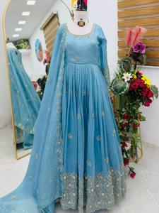 FD Women's Beautiful Party Wear Gown with Elegant Dupatta Premium Set in Dark-Pink Size L - Product Image 5