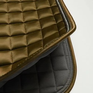 Ensemble de tapis de selle pour cheval avec botte de protection et bonnet, en tissu de coton de haute qualité, design personnalisé - Product Image 5