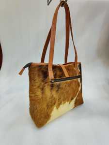 Bolso Tote de Piel con Pelo Sintético para Mujer, Servicio OEM, Color Sólido, Hecho a Mano, Alta Calidad, Cremallera, Portátil, Bolsos Tote de Piel Sintética Suave OEM - Product Image 6