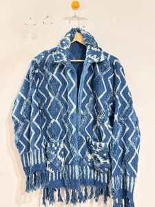 Chaqueta de Algodón Transpirable con Diseño Geométrico Azul para Mujer, Estilo Otoñal, con Flecos, Cuello Camisero, Manga Larga, Estilo Vacacional - Product Image 3