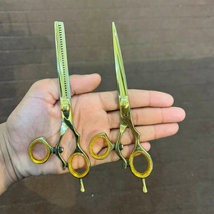 Kits d'outils de coiffure pour barbier très demandés, en acier inoxydable, avec ciseaux de barbier à l'effilure tranchante et finition miroir, pour salons de coiffure - Product Image 5