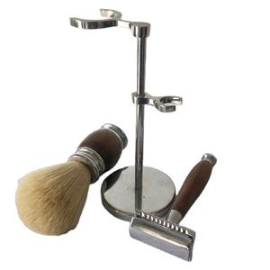 Kit de Afeitado Profesional de Alta Calidad para Hombre, Juego de Afeitado Manual con Logotipo Personalizado, Cuchilla Doble de Acero Inoxidable y Mango de Madera - Product Image 5