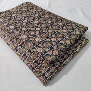 ผ้าฝ้ายแท้ทอแบบหวีพิเศษ พรีเมียม ลายพิมพ์ไจปุรี ขนาด 60x60 ซม. กว้าง 44 นิ้ว ทนทานต่อการซีดจาง สั่งซื้อขั้นต่ำ 10 เมตร สำหรับตัดเย็บเสื้อผ้าและกางเกง - Product Image 1