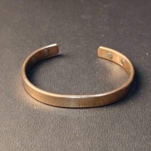 Bracelet minimaliste en cuivre pur - Bracelet manchette en cuivre hautement poli - Bracelet thérapeutique simple unisexe pour l'arthrite - Product Image 4