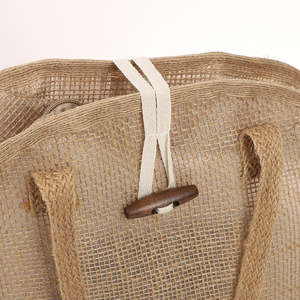 Bolsa de Yute Redonda Sostenible, Hecha a Mano con Fibra Natural, Bolsa de Moda - Product Image 6