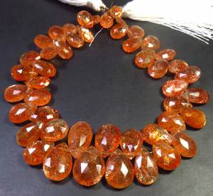 Piedras Preciosas de Sunstone con Facetas de Arcoíris en Forma de Pera, 7-16 mm, Hermoso Brillo Natural, Confeti de Primera Calidad, Naranja, 9 Pulgadas, para Joyería - Product Image 1