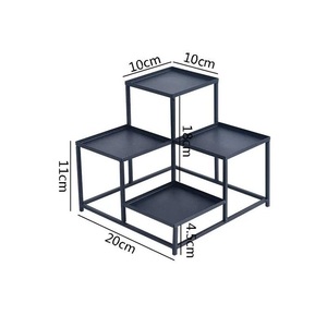 Support à gâteau en métal de luxe avec base robuste pour mariages, fêtes et présentations de desserts à domicile - Product Image 4