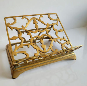 Classic Style Metal <b>Cookbook</b> <b>Holder</b> For Traditional Kitchen Decor And Smooth Reliable Efficient Functional Daily Recipe Display - Product Image 4