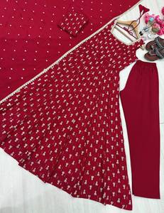 Traditional <b>Red</b> <b>Lehenga</b> Choli Women's Floor-Length Embellished Polyester Dress For Wedding Occasion India Pakistan Style - Product Image 3