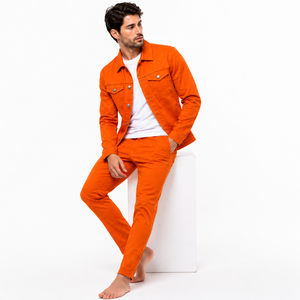 Chaqueta vaquera para hombre que ofrece un estilo informal y sencillo para el día a día, con una silueta cómoda y duradera, y un diseño versátil para viajes, trabajo y ocio. - Product Image 6