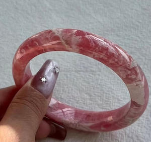 กำไลแฟชั่นแบบคลาสสิกของผู้หญิงทำจากเรซินออกแบบเป็นเอกลักษณ์สร้อยข้อมือหรูหราสำหรับโอกาสครบรอบการรับรองงานฝีมือของ Sami - Product Image 2