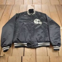 Veste universitaire pour hommes personnalisable de haute qualité d'approvisionnement direct d'usine pour la conception de motif de lettre d'hiver