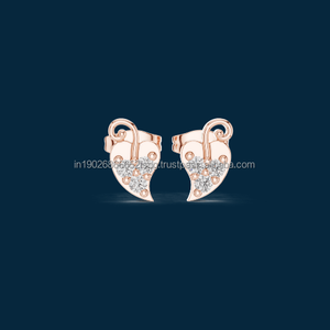 Bydal Bliss Boucles d'oreilles pendantes en argent sterling en or 14 carats avec moissanite taillée en coeur pour cadeaux - Product Image 1