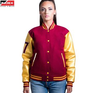 Blouson universitaire pour femme avec manches en cuir, corps en mélange de laine, fermeture boutonnée sur le devant, style universitaire, pour les acheteurs en gros - Product Image 1