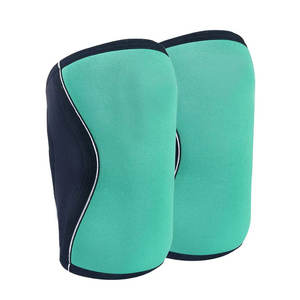 Mangas de compresión para el codo para entrenamiento en el gimnasio, correr y fitness con un ajuste cómodo. - Product Image 1