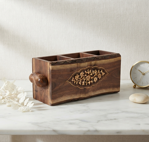 Panier de rangement en bois marron pour cuisine, idéal pour le rangement domestique et la décoration - Product Image 1