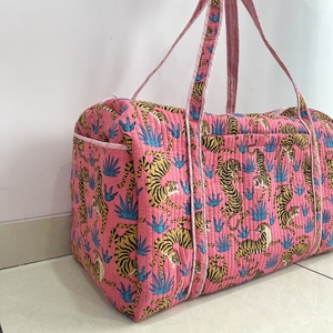 Luxury Sport Durable Cotton Quilted Duffle <b>Bag</b> Strap Handle Large Size Shoulder <b>Bag</b> for Travel Handblock Printed Wholesale OEM - Product Image 4