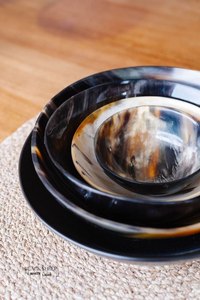 Bols en corne de buffle artisanaux pour Noël, vente en gros, design naturel, durables, légers, compatibles lave-vaisselle, logo personnalisé, qualité supérieure pour les fêtes - Product Image 3