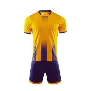 Fabricant d'uniformes de football personnalisés pour clubs, kits de football à séchage rapide - Product Image 5